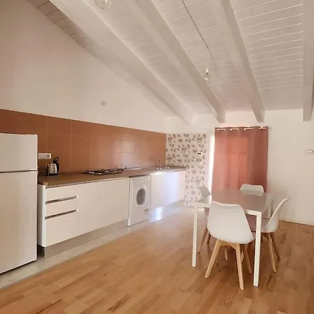 Appartamento Casa Benedetta - Attico Con Terrazza Vista Mare, Vicino Al Lungomare Alghero