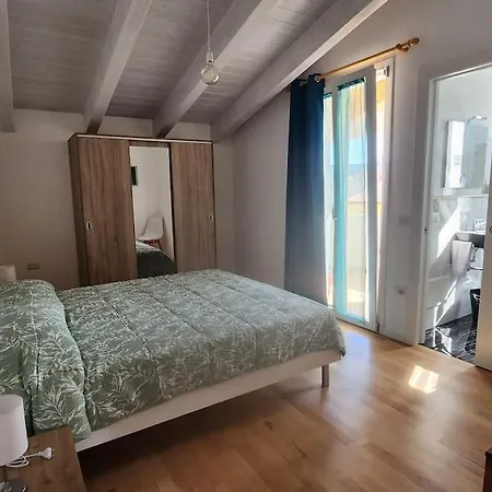 Casa Benedetta - Attico Con Terrazza Vista Mare, Vicino Al Lungomare Alghero